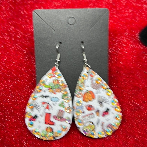 Jewelry - Fall season earrings